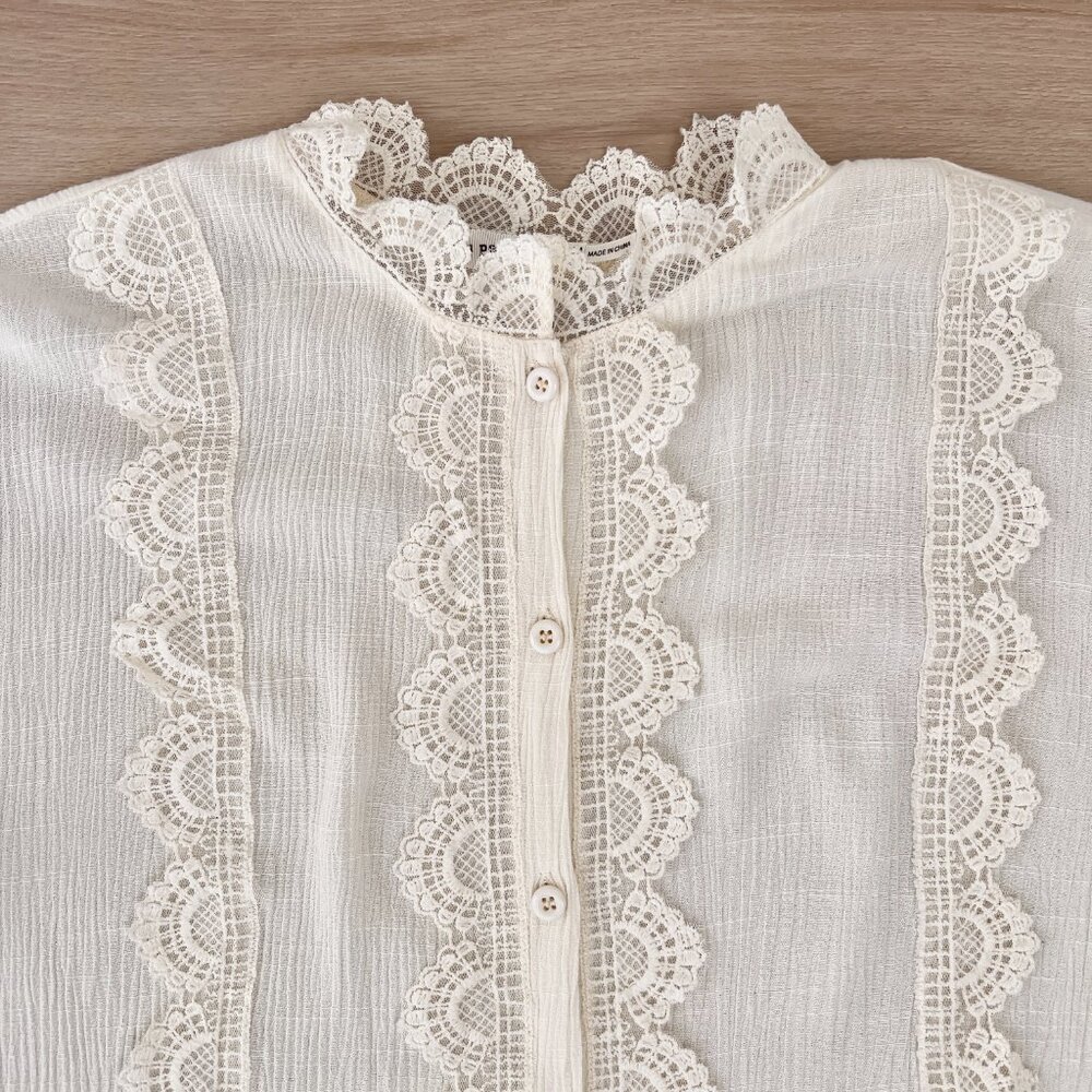 Blu Pepper Ruffly Lace Long Sleeve High Collar Retro Poetcore Button Up Top Sz M - Picture 8 of 15